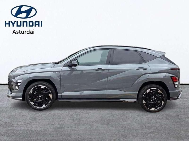 Usado Hyundai Kona N Line 150 kW (204 CV) 2025 Gris SUV