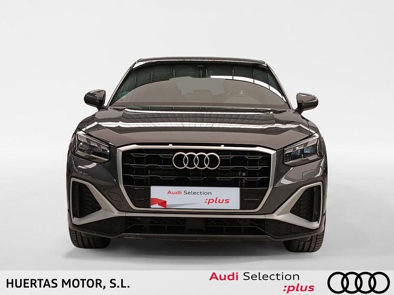 Usado Audi Q2 150 CV (110 kW) 2024 Gris / plata SUV