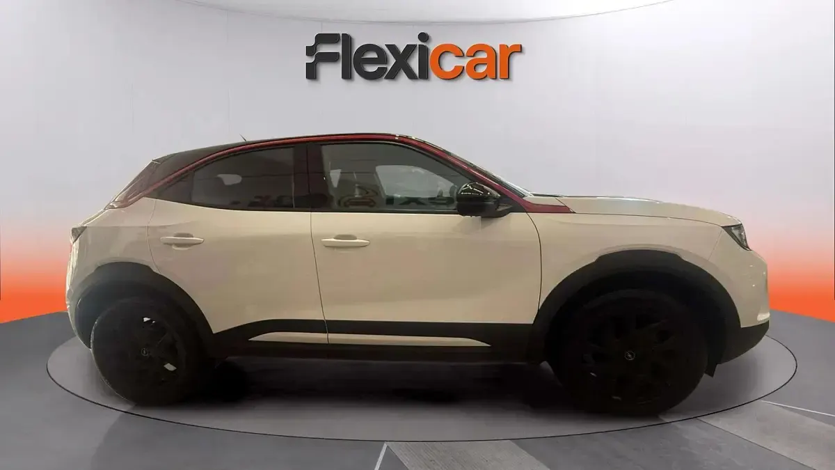 Usado Opel Mokka 131 CV (96 kW) 2022 Blanco SUV
