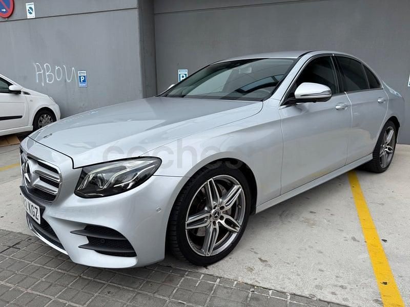 Usado Mercedes E220 194 CV (142 kW) 2018 Gris / plata Berlina