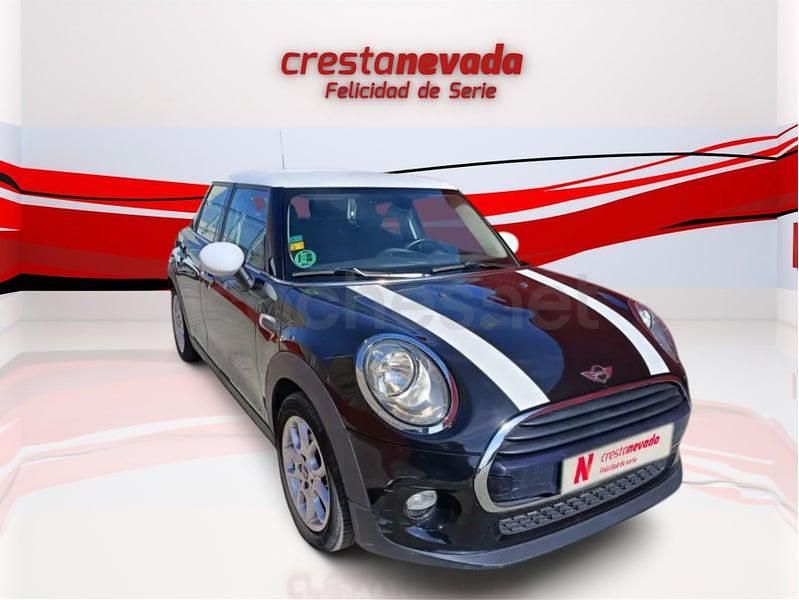 Usado Mini Cooper D 116 CV (85 kW) 2017 Negro Utilitario