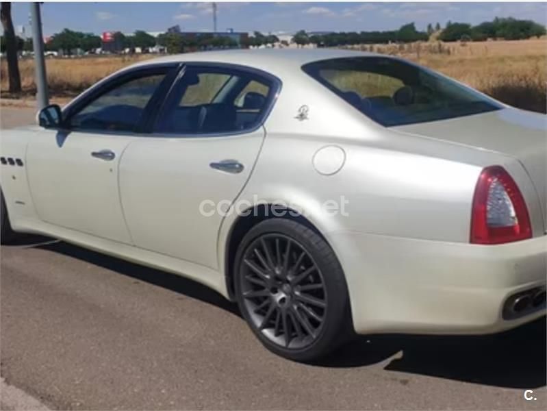 Usado Maserati Quattroporte 431 CV (317 kW) 2009 Blanco Berlina