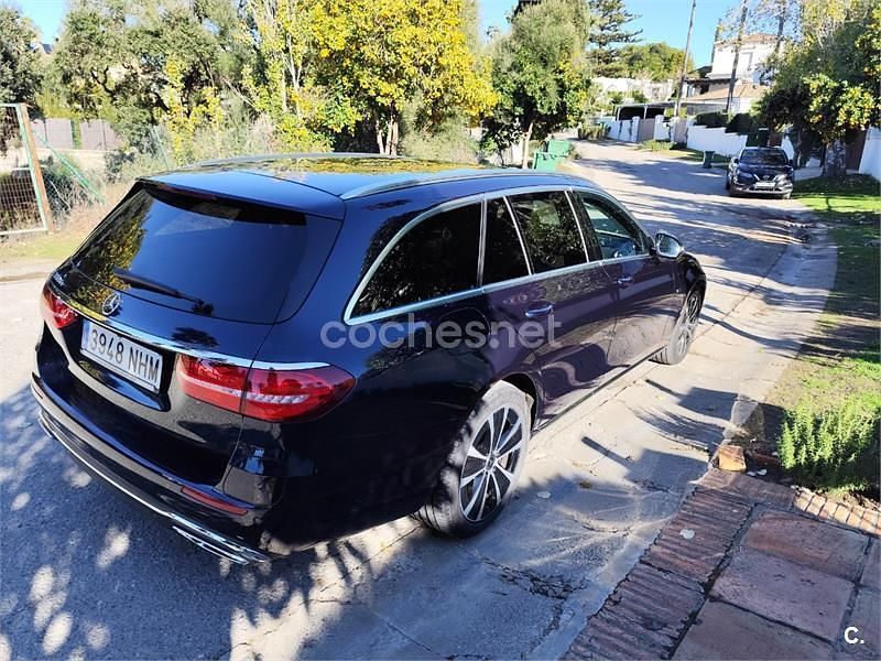 Usado Mercedes E300 306 CV (225 kW) 2019 Negro Familiar