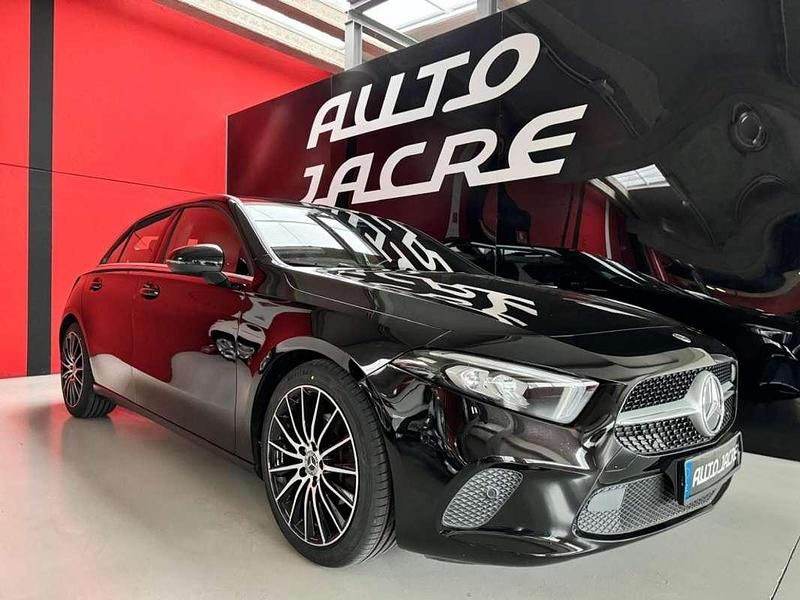 Negro Usado 2019 Mercedes A180 Utilitario | 20.990 € (Precio justo) - Imagen 1/4