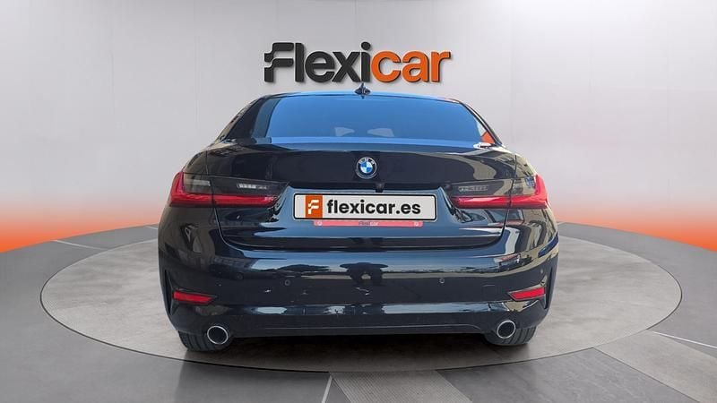 Usado BMW 318 150 CV (110 kW) 2020 Negro Berlina