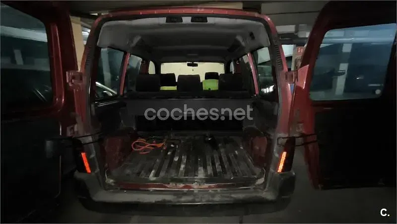 Usado Citroën Berlingo 75 CV (55 kW) 2009 Rojo Monovolumen