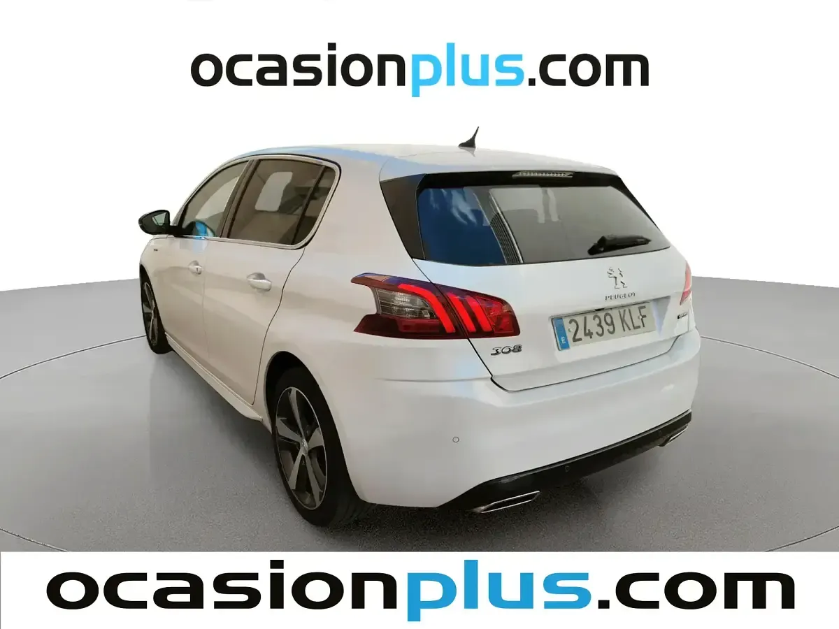 Usado Peugeot 308 GT-line 130 CV (95 kW) 2018 Blanco