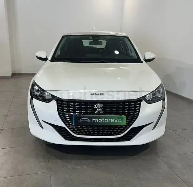 Używany Peugeot 208 Active 100 KM (73 kW) 2022 Biały Hatchback