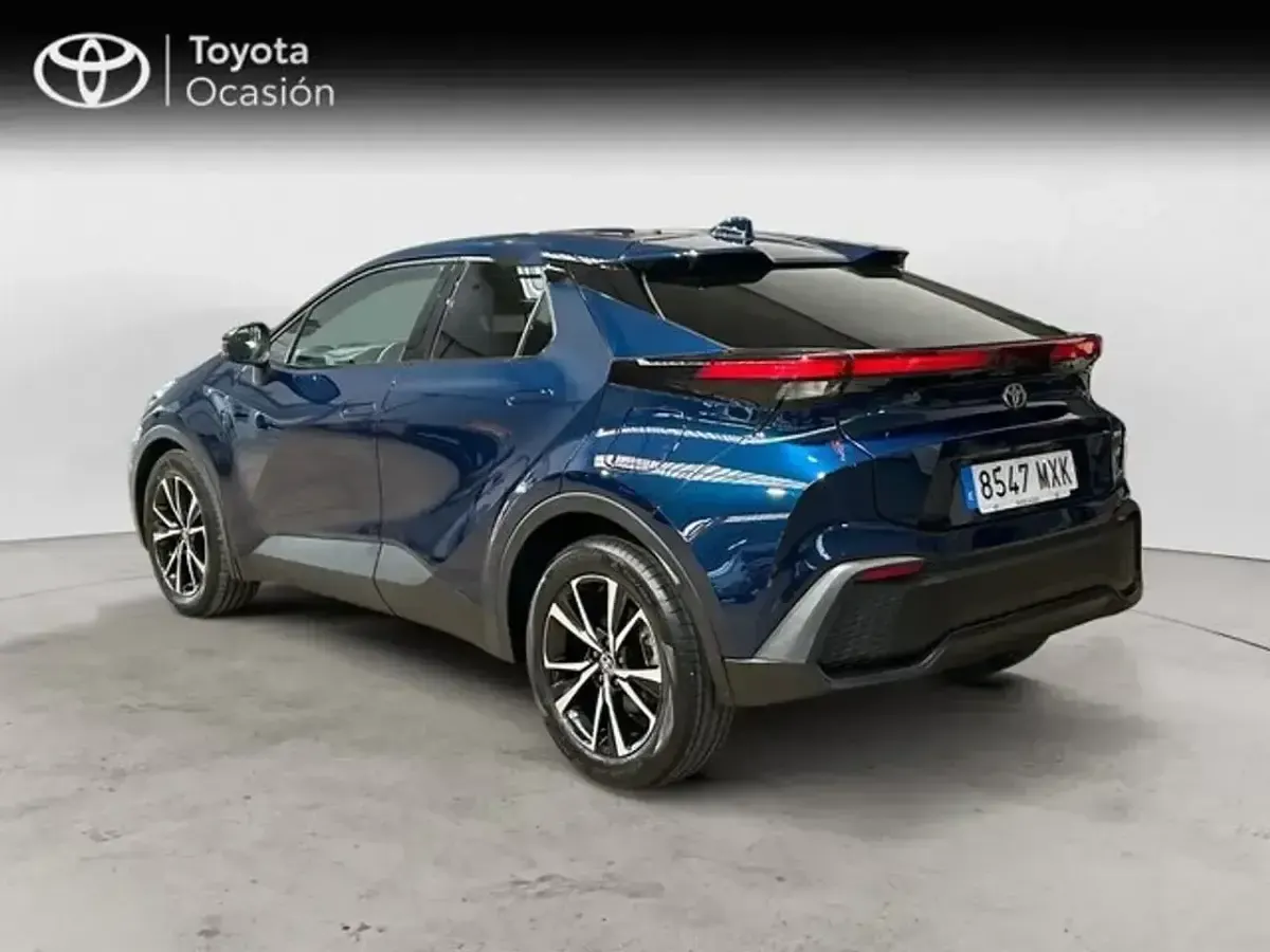 Usado Toyota C-HR Advance 140 CV (102 kW) 2024 Azul SUV