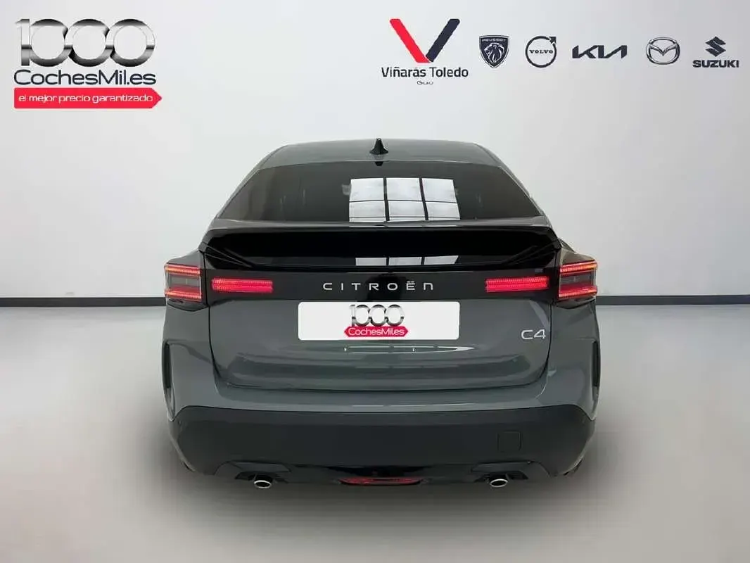 Nuevo Citroën C4 145 CV (106 kW) 2026 Verde SUV