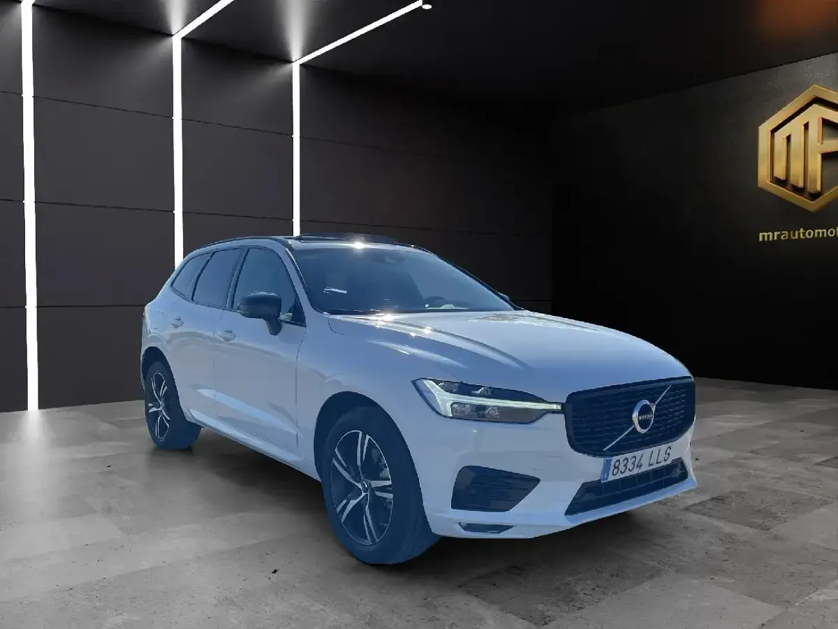 Usado Volvo XC60 R-Design 197 CV (144 kW) 2020 Blanco SUV