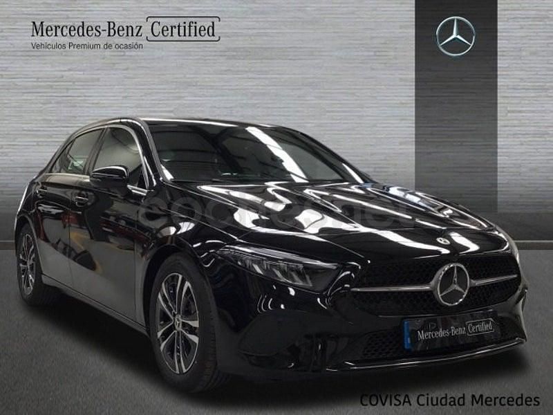 Usado Mercedes A200 Progressive 150 CV (110 kW) 2023 Negro noche Berlina