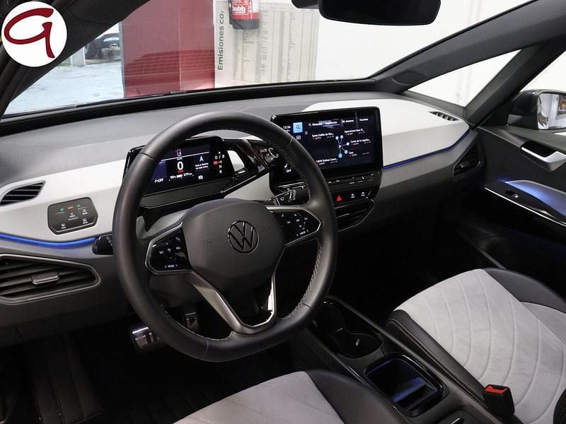 Usado VW ID.5 Pro 150 kW (204 CV) 2024 Gris SUV