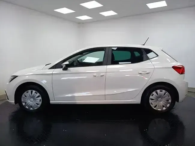 Usado Seat Ibiza Reference 80 CV (58 kW) 2022 Blanco Utilitario