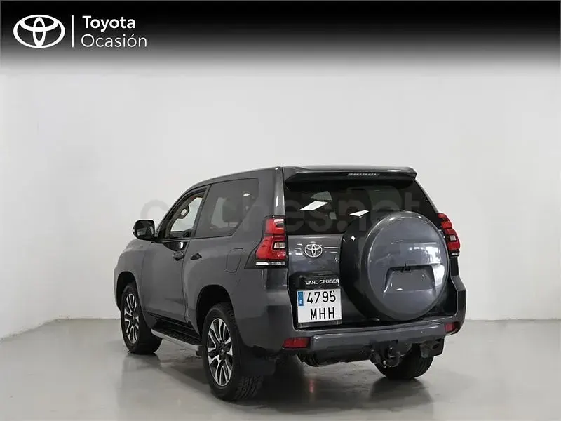 Usado Toyota Land Cruiser 204 CV (150 kW) 2023 Gris / plata SUV