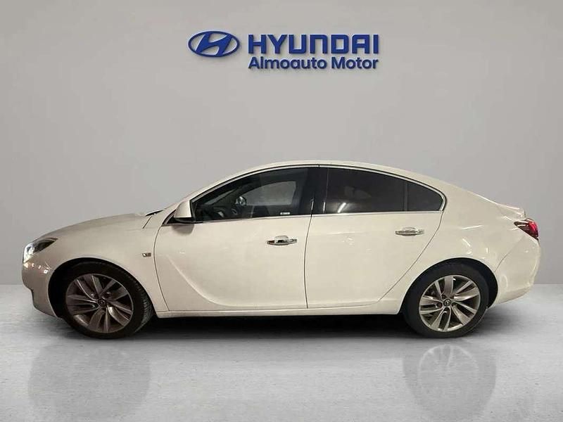 Usado Opel Insignia Excellence 136 CV (100 kW) 2016 Blanco Familiar