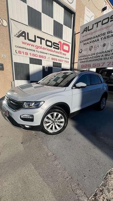 Gris Usado 2021 VW T-Roc Advance SUV | 19.550 € (Precio justo) - Imagen 1/4