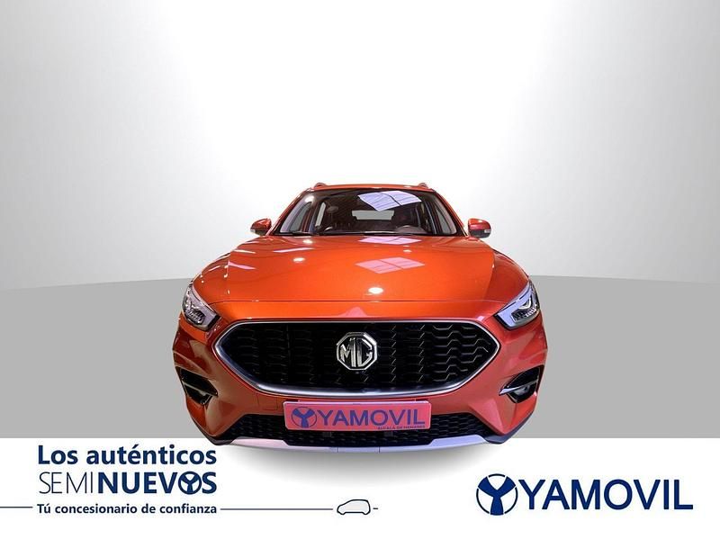 Usado MG ZS Comfort 106 CV (77 kW) 2023 Naranja SUV