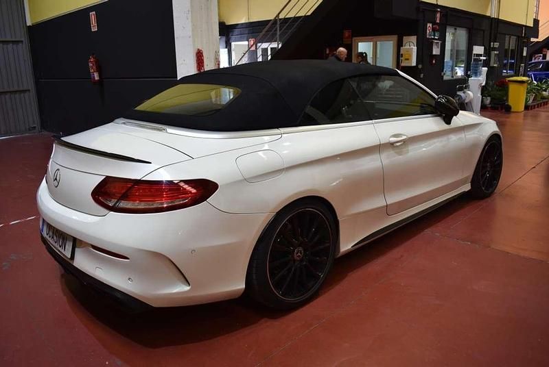 Usado Mercedes C400 2017 Blanco Coupe