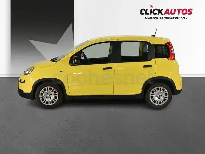 Usado Fiat Panda Classica 70 CV (51 kW) 2025 Amarillo Berlina