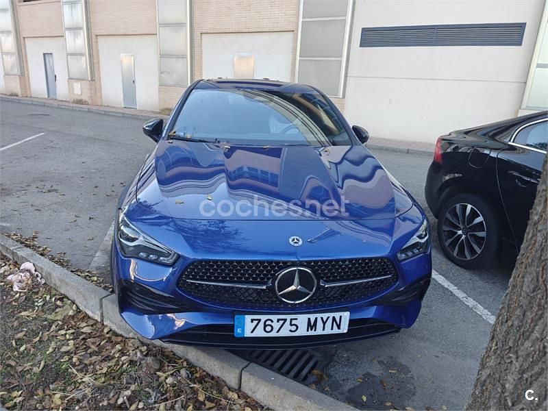 Usado Mercedes CLA250e 218 CV (160 kW) 2025 Azul Berlina