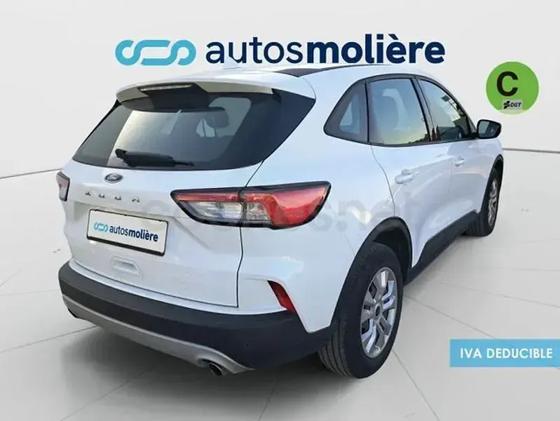 Usado Ford Kuga Trend 120 CV (88 kW) 2022 Blanco SUV