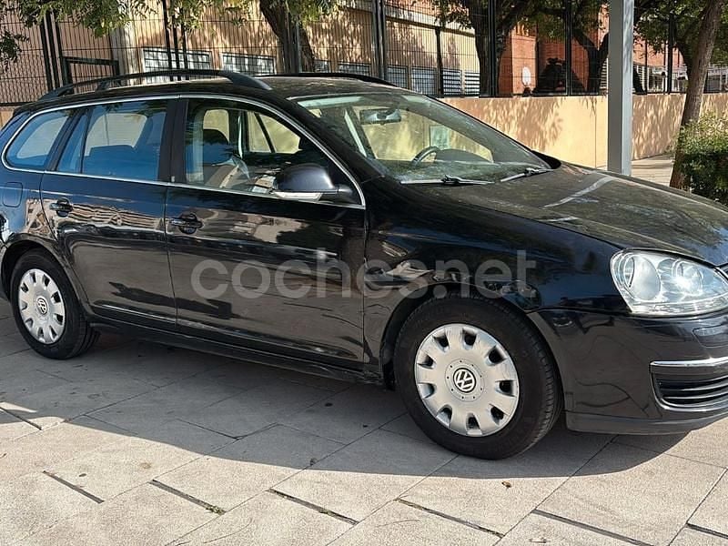Negro Usado 2007 VW Golf V Trendline Familiar | 3950 € (Buen precio) - Imagen 1/4