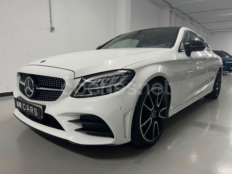 Usado Mercedes C220 194 CV (142 kW) 2019 Blanco Coupe