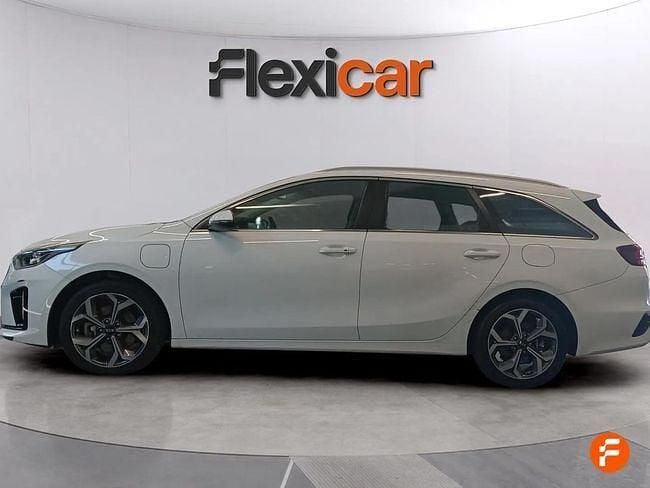 Usado Kia Ceed GT-Line 141 CV (103 kW) 2021 Blanco Utilitario