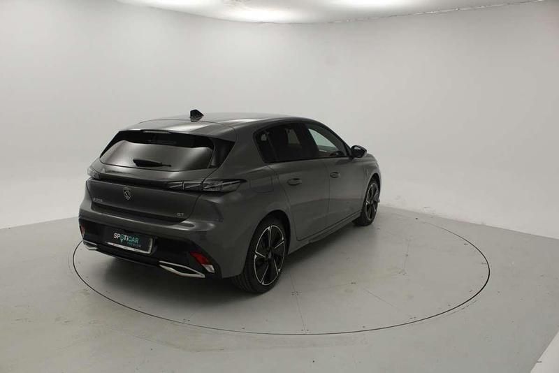 Usado Peugeot e-308 GT 114 kW (156 CV) 2024 Gris Utilitario