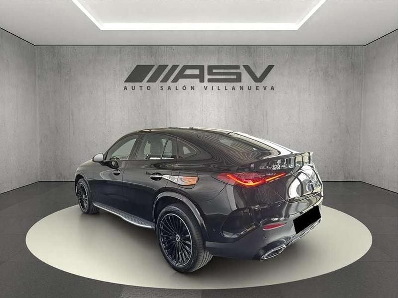 Usado Mercedes GLC300e 333 CV (244 kW) 2024 Negro SUV