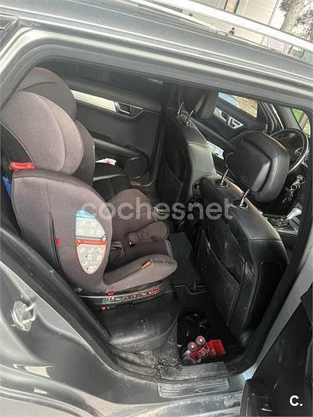 Usado Mercedes C220 Avantgarde 170 CV (125 kW) 2008 Gris / plata Familiar