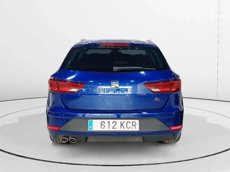 Usado Seat Leon FR 150 HP (110 kW) 2017 Azul Carrinha
