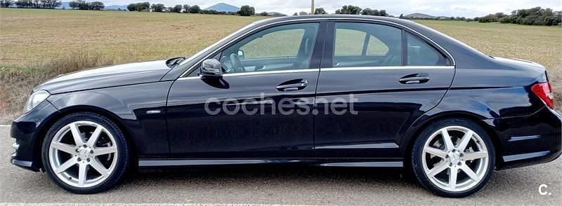 Usado Mercedes C250 204 CV (150 kW) 2011 Negro Berlina