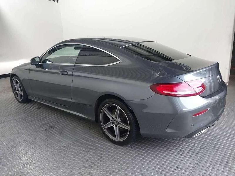 Usado Mercedes C250 AMG 211 CV (155 kW) 2017 Gris Coupe