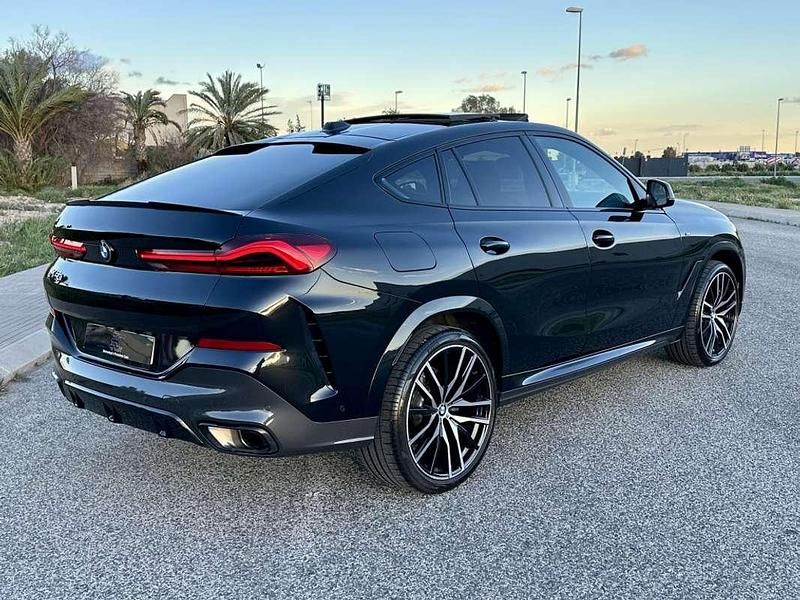 Usado BMW X6 M Sport 298 CV (219 kW) 2025 Negro SUV