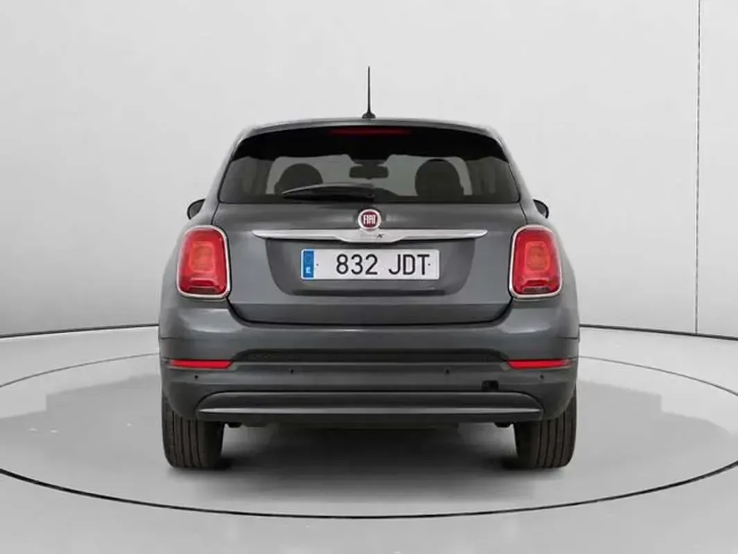 Usado Fiat 500X Lounge 120 CV (88 kW) 2015 Gris SUV