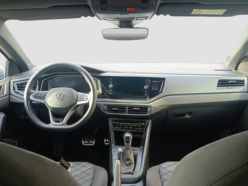 Usado VW Taigo R-line 115 CV (84 kW) 2025 Gris SUV