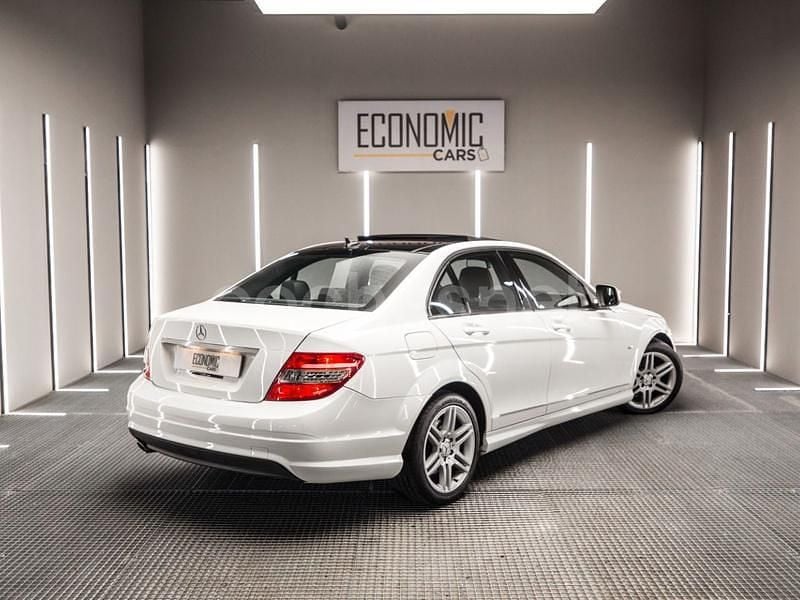 Blanco Usado 2007 Mercedes C180 Avantgarde Berlina | 15.000 € (Caro) - Imagen 1/4