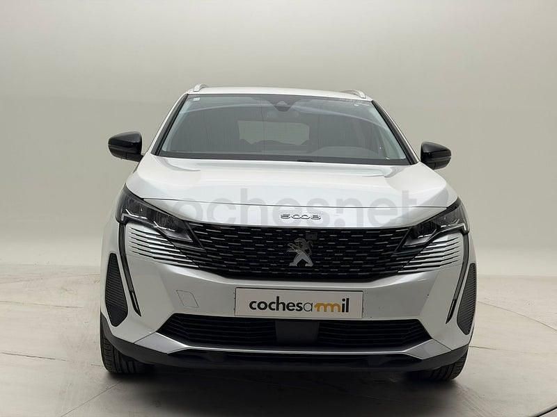 Usado Peugeot 5008 Allure 130 CV (95 kW) 2022 Blanco SUV