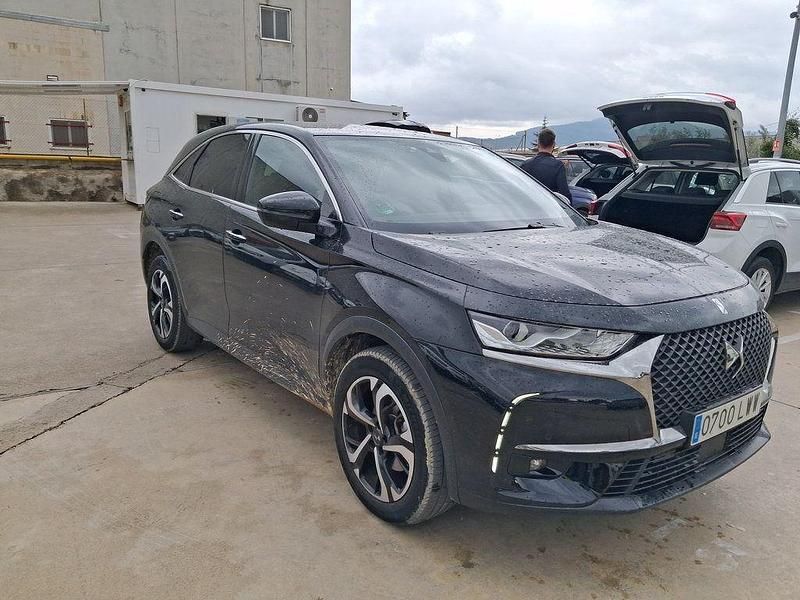 Usado DS Automobiles DS3 Crossback Bastille 130 CV (95 kW) 2022 Negro SUV