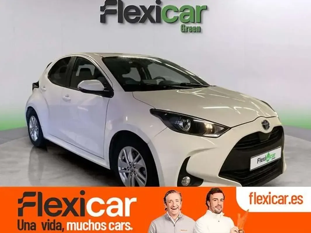 Usado Toyota Yaris Hybrid Business Edition 116 CV (85 kW) 2022 Utilitario