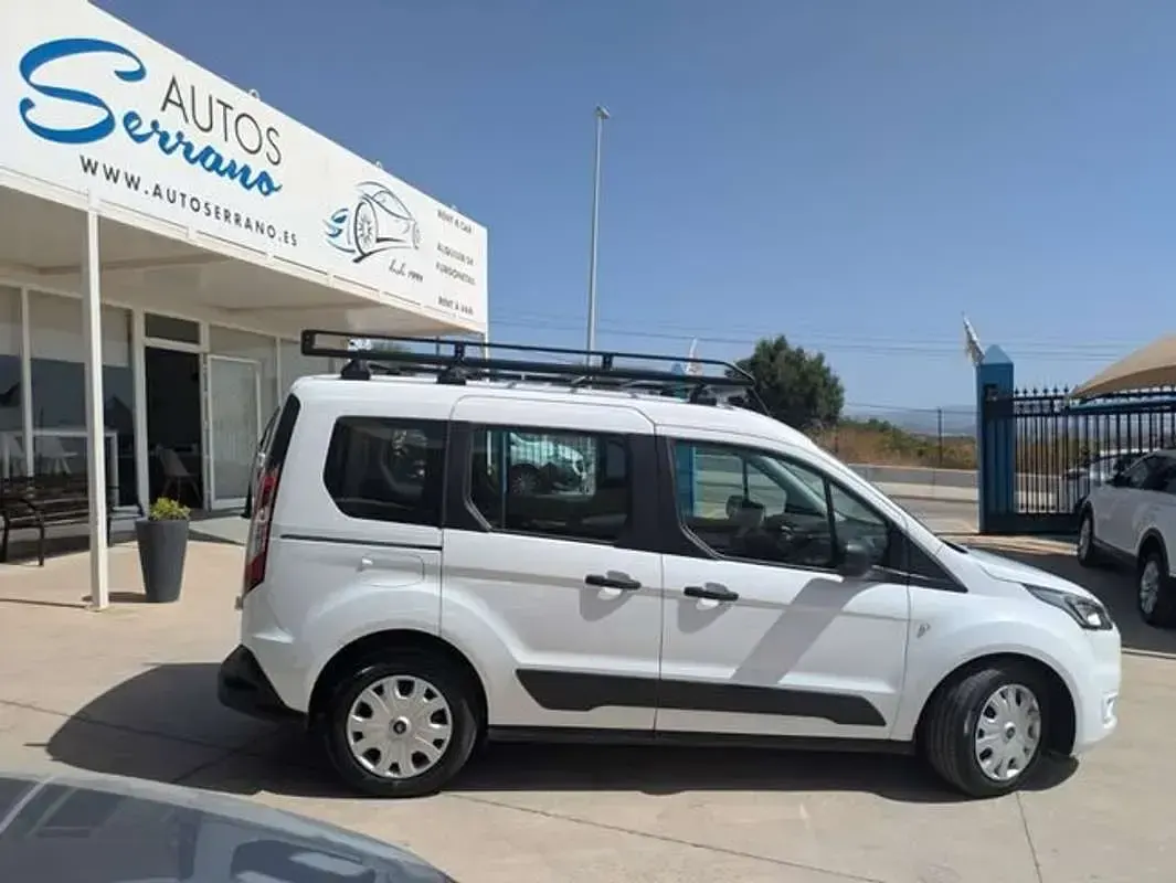 Usado Ford Transit Trend 120 CV (88 kW) 2021 Blanco Van