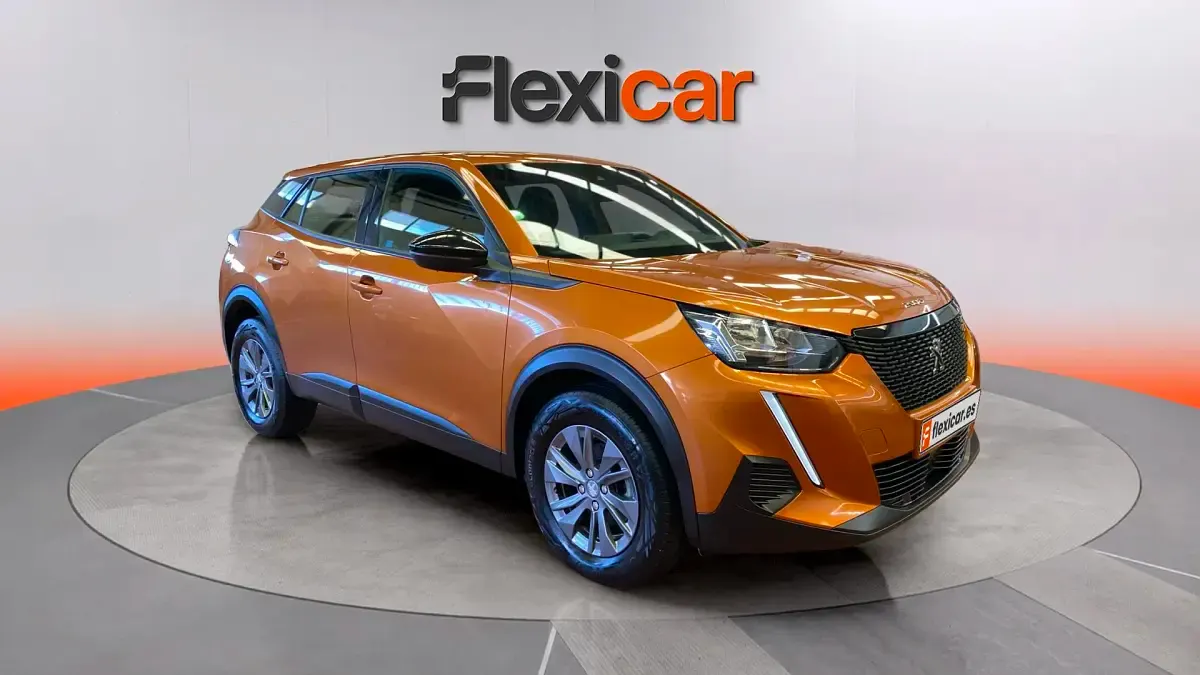 Usado Peugeot 2008 Active 130 CV (95 kW) 2023 SUV