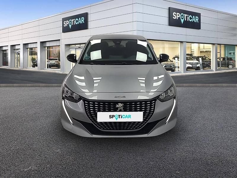 Usado Peugeot 208 Allure 101 CV (74 kW) 2023 Gris Utilitario