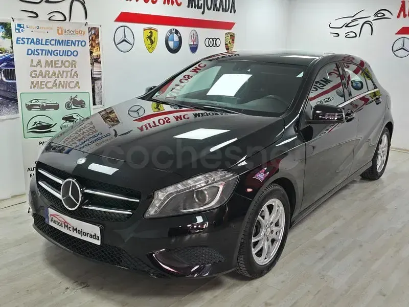 Usado Mercedes A200 Urban 136 CV (100 kW) 2015 Negro Berlina