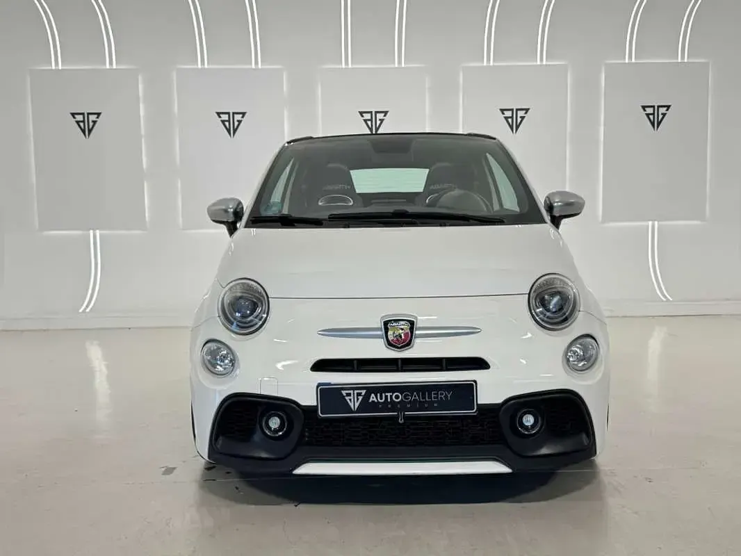 Usado Abarth 595C Turismo 165 CV (121 kW) 2021 Blanco Descapotable