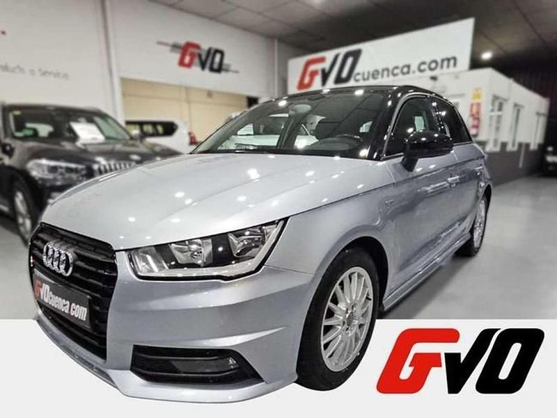 Usado Audi A1 Sportback Design 90 CV (66 kW) 2018 Gris Utilitario
