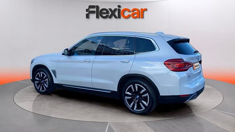 Usado BMW iX3 210 kW (286 CV) 2021 Blanco SUV