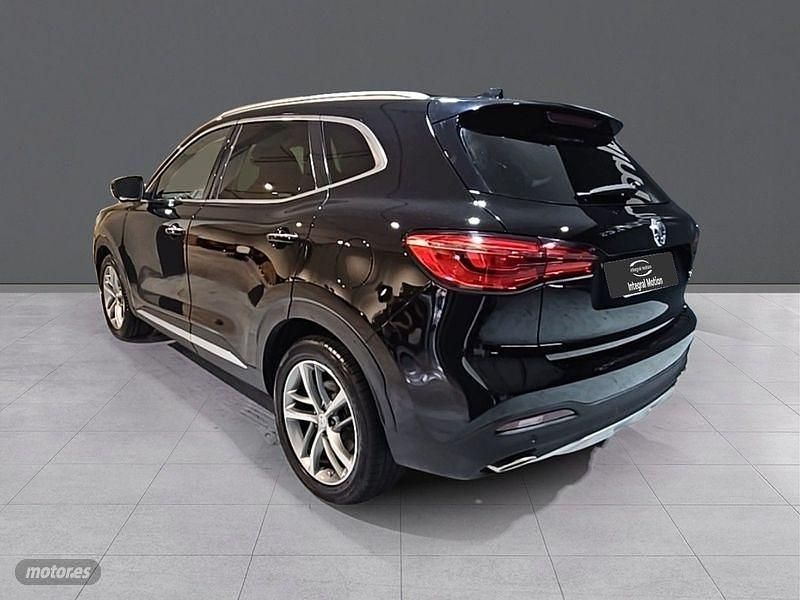 Usado MG HS Luxury 258 CV (189 kW) 2022 Negro SUV